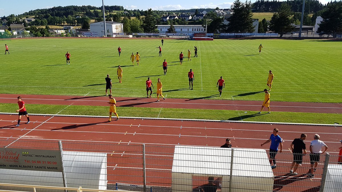 Aucun but d'inscrit dans ce Clermont Foot 63 - Rodez (0-0)