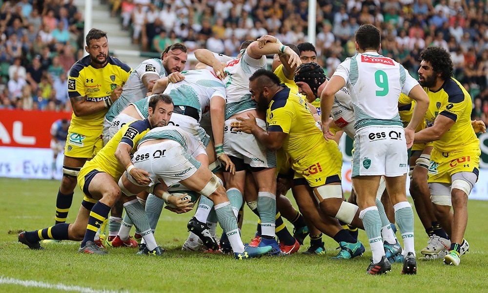 ASM - Victoire solide du leader clermontois à Pau 27-23