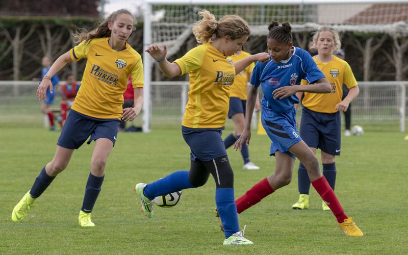 Cébazat Sports ouvre ses portes pour les jeunes féminines !