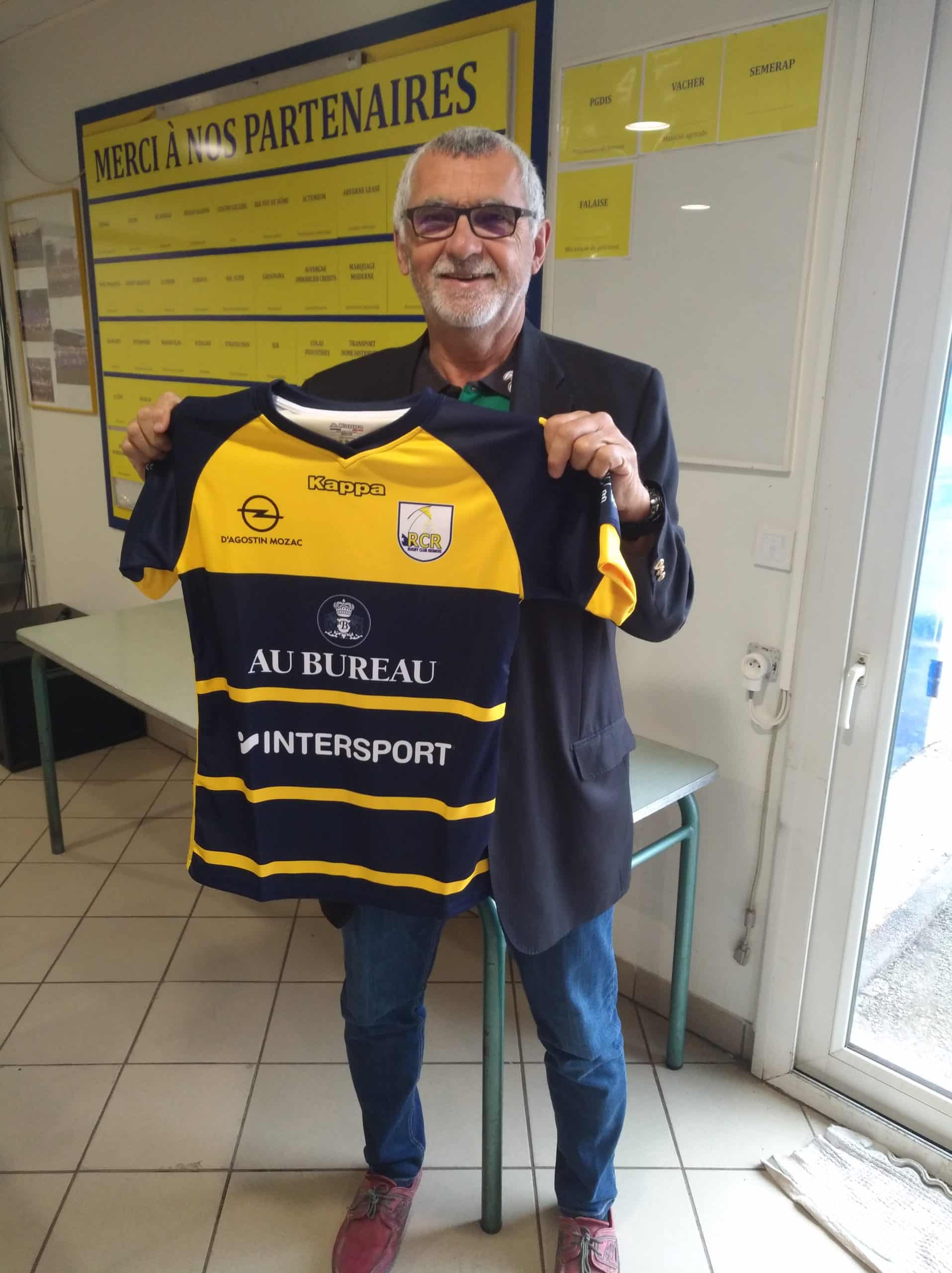 Le RC Riom présente son nouveau maillot !